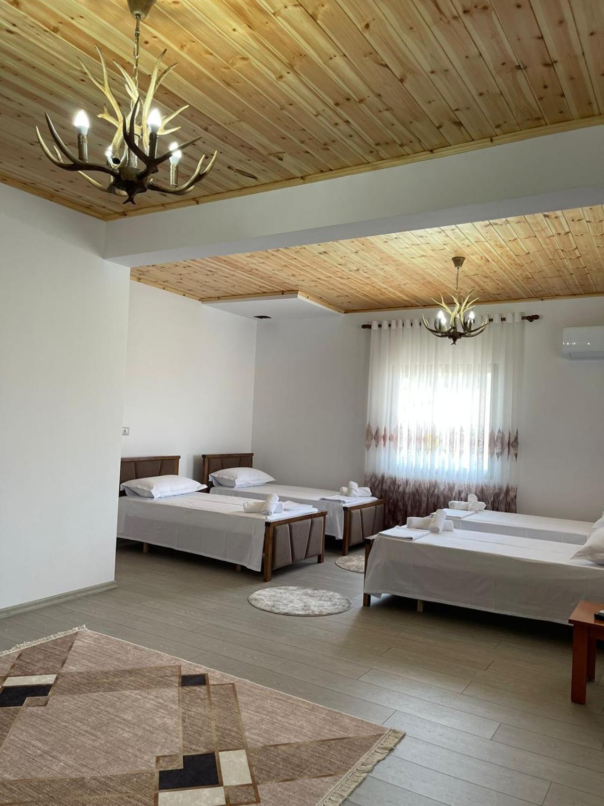 Georgemishel Guest House بيرات المظهر الخارجي الصورة