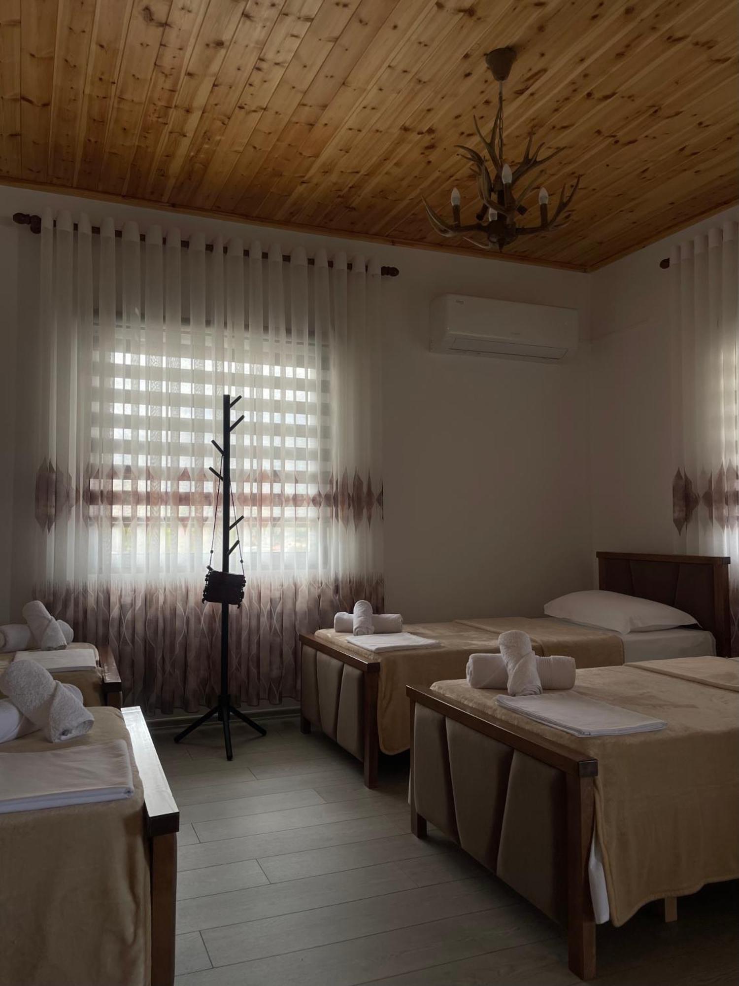 Georgemishel Guest House بيرات المظهر الخارجي الصورة